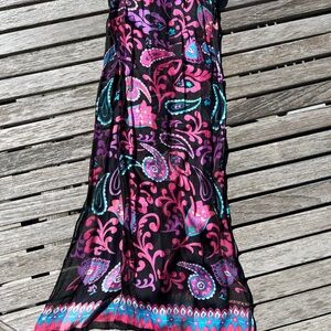 Jones New York colorful Paisley Scarf